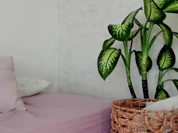 webcam girl grettabenett_ image #5179312