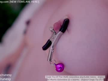 webcam girl runesy image #4965859
