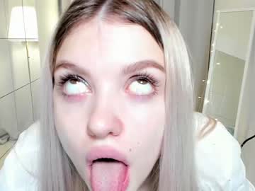 webcam girl maybe___baby image #1510045
