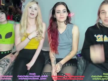 webcam girl dovah_queen image #406794