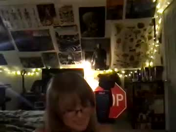 webcam girl kittykissedyou image #6930783