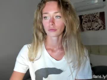 webcam girl oksanafedorova image #2736386