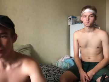 webcam man stralght_twinks image #2613723