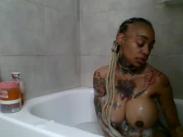 webcam girl creamyexotica image #3990996