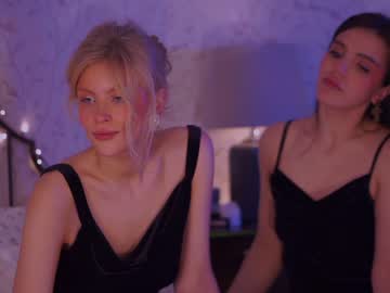 webcam girl _2strangers image #1403927