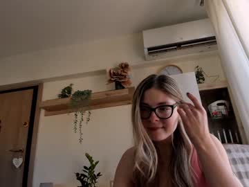 webcam girl bestgirl_ofthe_neighborhood image #3431068
