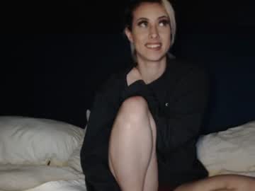 webcam girl stonedkittyyy image #698546
