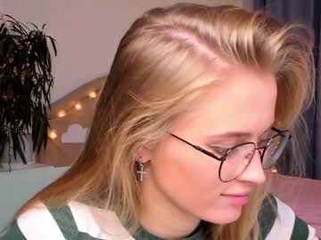 webcam girl linellali image #2672044