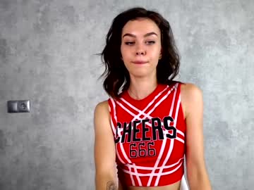 webcam girl nika_lodge image #2485347