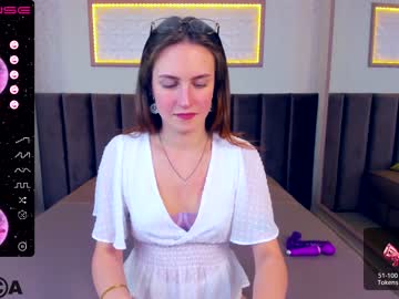 webcam girl kitty_wood image #3638947