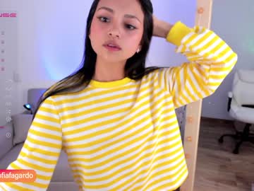 webcam girl sweet_littleee image #4537096