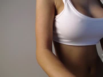 webcam girl trixie_taylor image #6012083