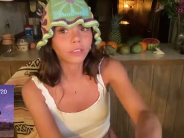 webcam girl lilyofearth image #6817492