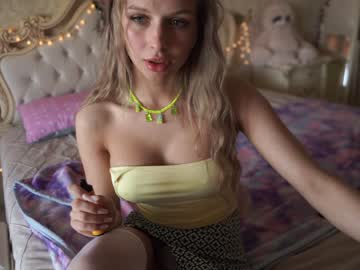 webcam girl pussy__money__weed image #1614925