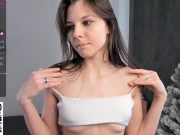 webcam girl peek_in_my_window image #5929273