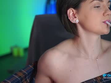 webcam girl tiffanyriox image #5676444
