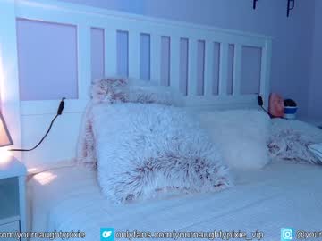 webcam girl yournaughtypixie image #2260388