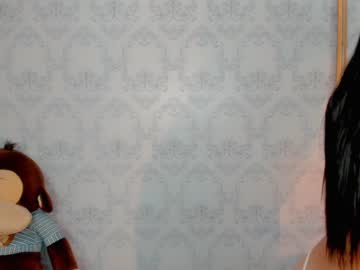 webcam girl gummy_bear7 image #3632938