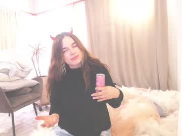 webcam girl kendalltyler image #1137256