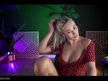 webcam girl provocatrixx image #3505649