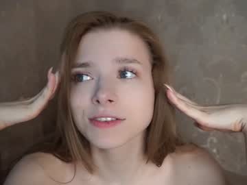 webcam girl 1cequeen image #3979461