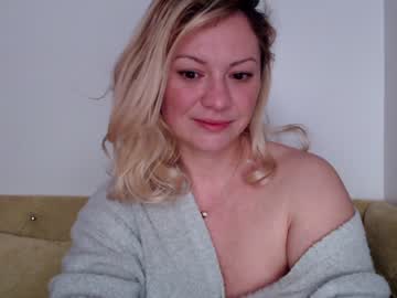webcam girl kiradivine image #1696708