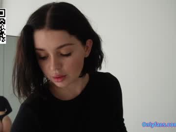 webcam girl kerrisky image #5433532