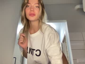 webcam girl angel_from_sky image #4880614