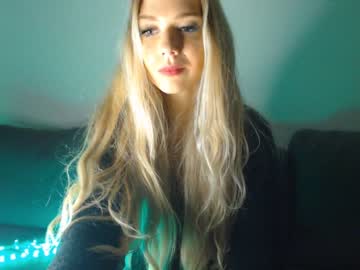 webcam girl pervyblonde image #992039