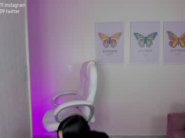 webcam girl salomee_11 image #2804941