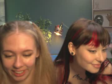 webcam girl ella_knockers_xl image #1629756