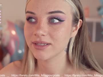 webcam girl mia_milagros image #2352550