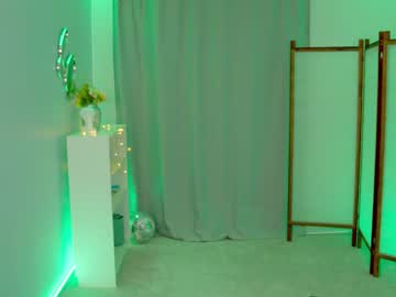 webcam girl silent_chill image #4053184
