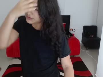 webcam couple sexychanell_18 image #1459707