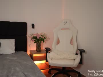 webcam girl aria_diaz image #6814231