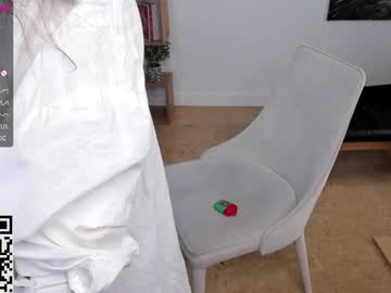 webcam girl a_whole_eternity image #6220145