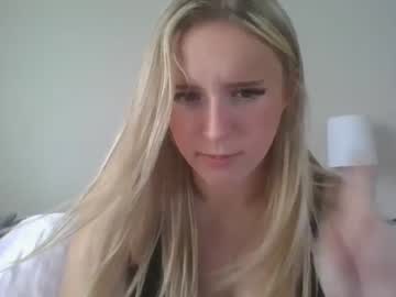 webcam girl dumb_blonde69 image #4797721