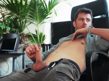 webcam man jackoffdude85 image #2738359