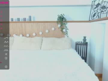 webcam girl kittycat__lovee image #2647266