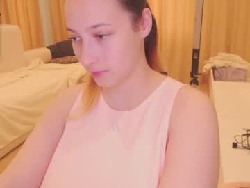 webcam girl aveksmr image #2108762
