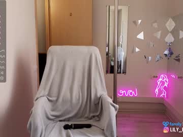 webcam girl lily_ewing image #5076021