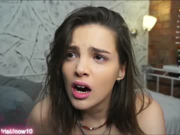 webcam girl emiliacourtney image #5819778