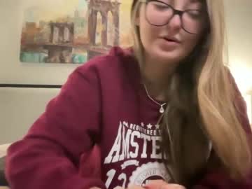 webcam girl fantasyella image #4624590