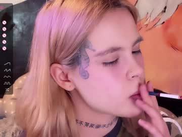 webcam girl nyakawaii69 image #5874334
