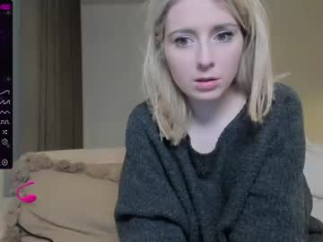 webcam girl kimilee22 image #6582513