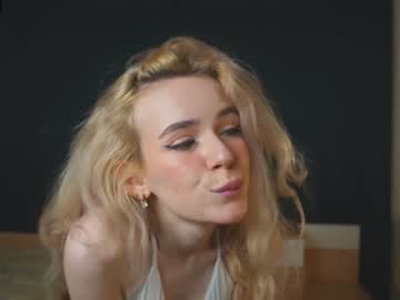 webcam girl courtneyabigail image #6321114