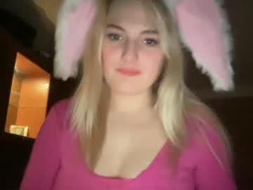 webcam girl holli__wood image #1446784