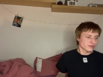 webcam man uwuboy310662 image #3814274
