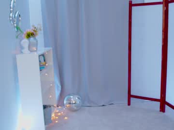 webcam girl silent_chill image #4240516