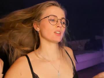 webcam girl linellali image #2924404